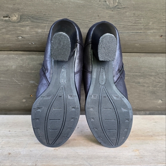 Baretraps Rainly Moto/Biker Chic, Studded Strap Harness, Comfort Bootie WMS 9.5M - Picture 13 of 16